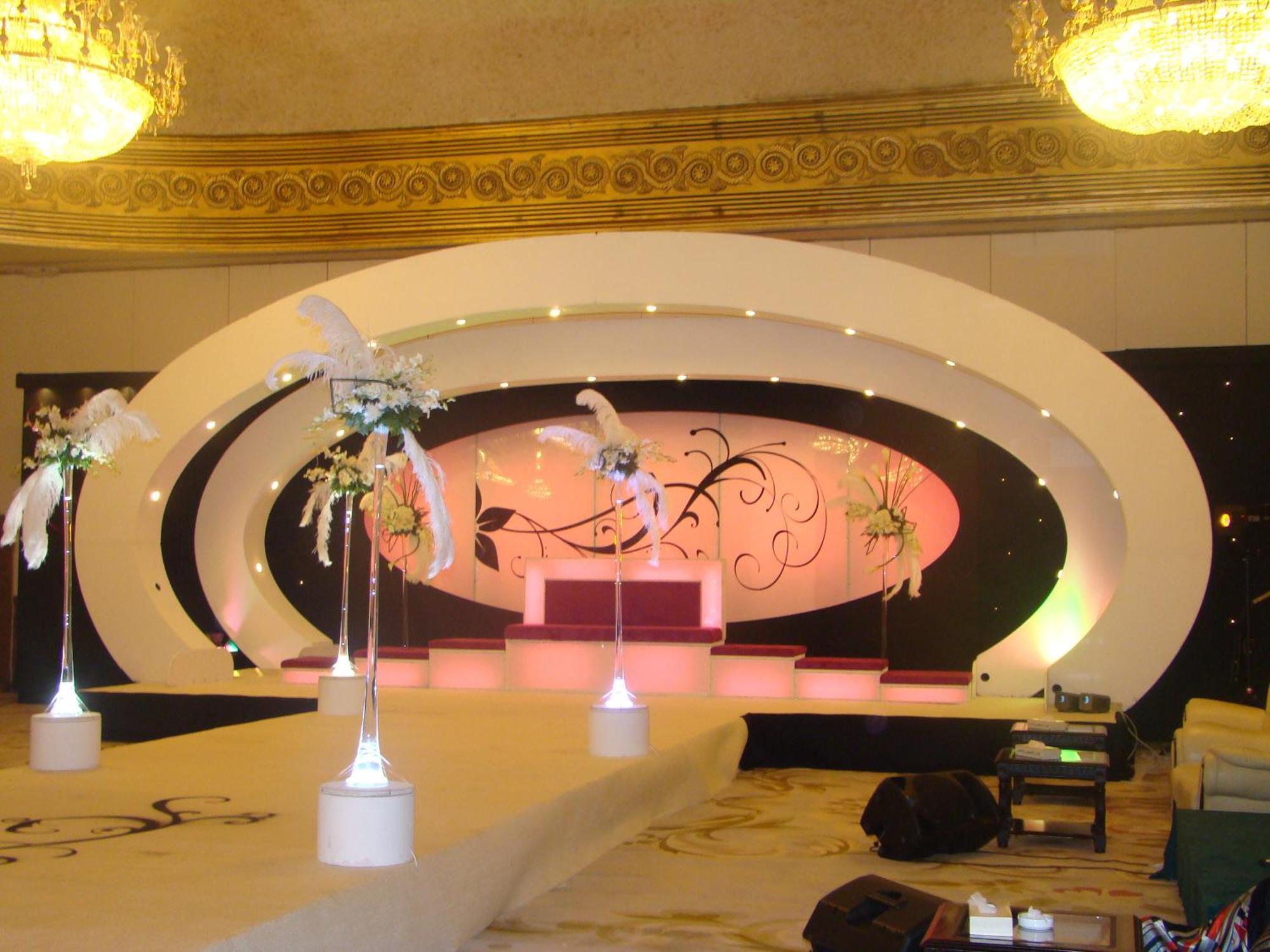 The Convention Center & Royal Suites Hotel Kuwait City Exterior photo