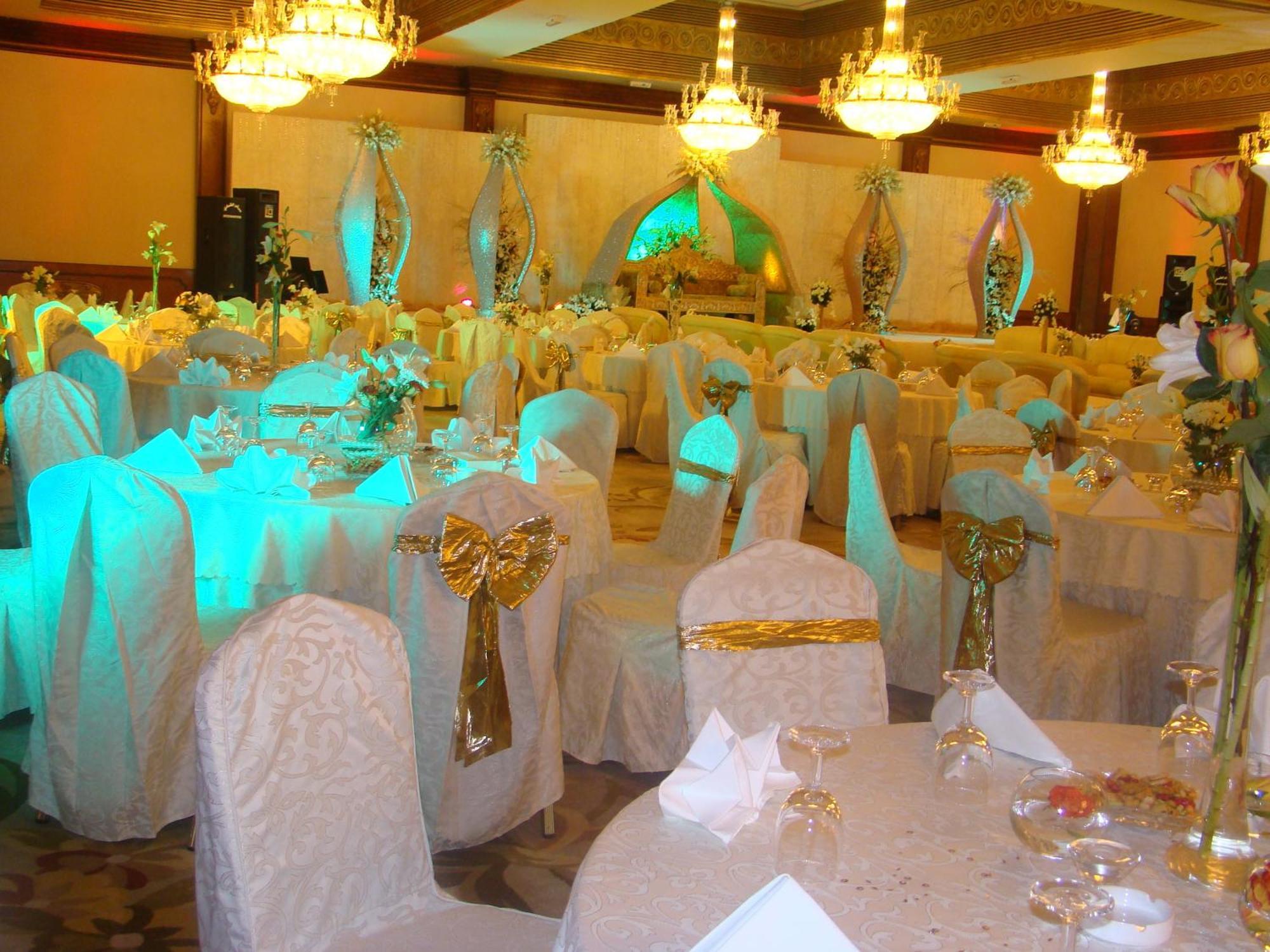The Convention Center & Royal Suites Hotel Kuwait City Exterior photo